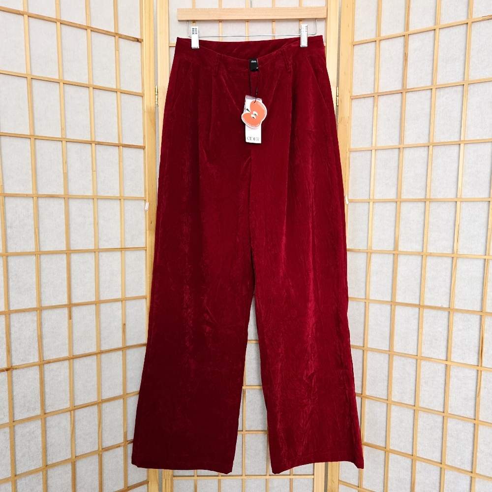NWT CIDER Red Velvet Wide-Leg Pants (M)